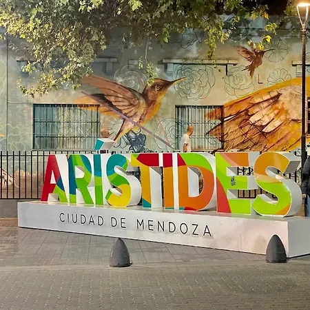 Departamento En Calle Aristides, Mejor Zona Turistica Mendoza Exterior photo