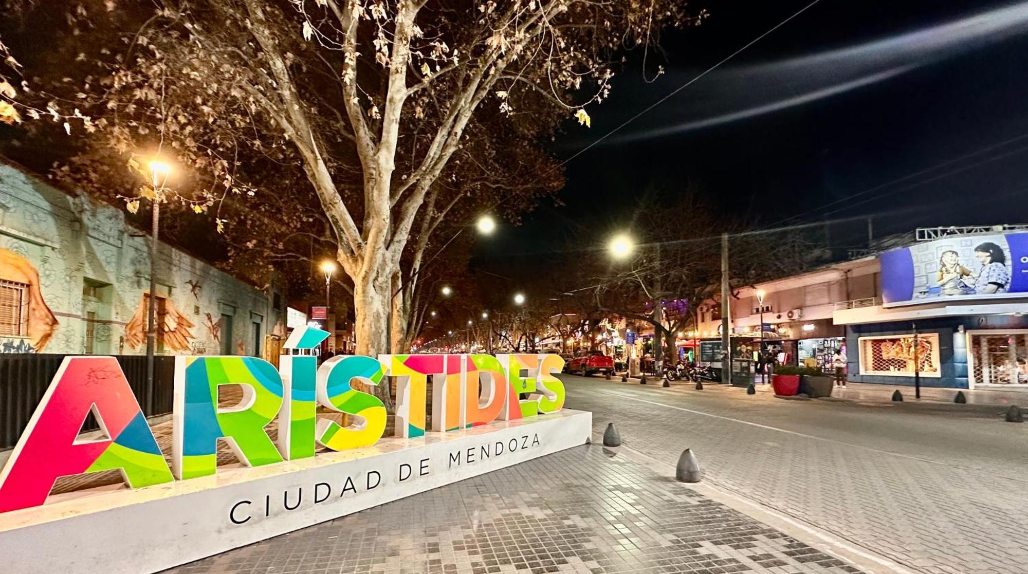 Departamento En Calle Aristides, Mejor Zona Turistica Apartamento